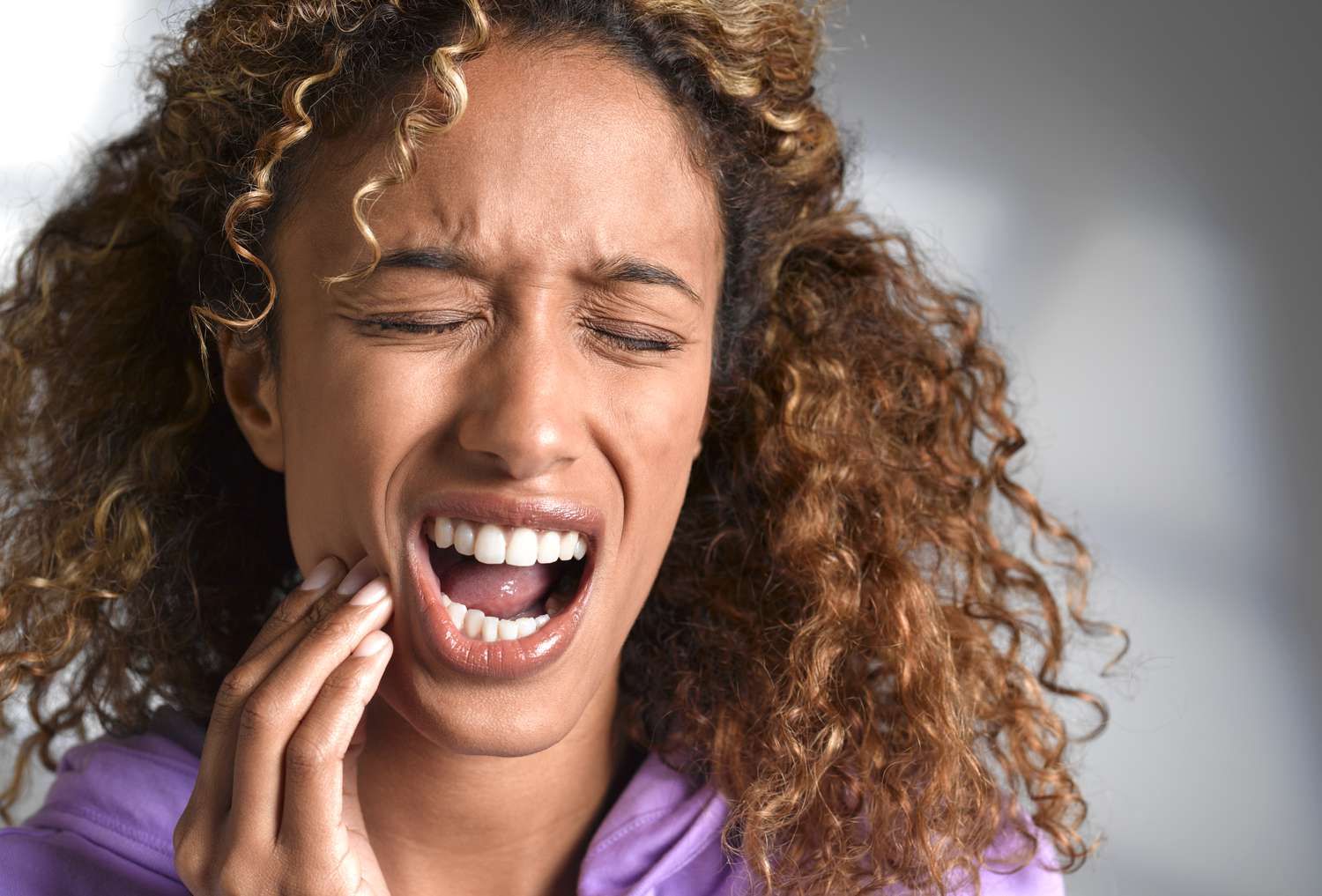 Sensitive Teeth: Why They Hurt and How to Stop the Pain?