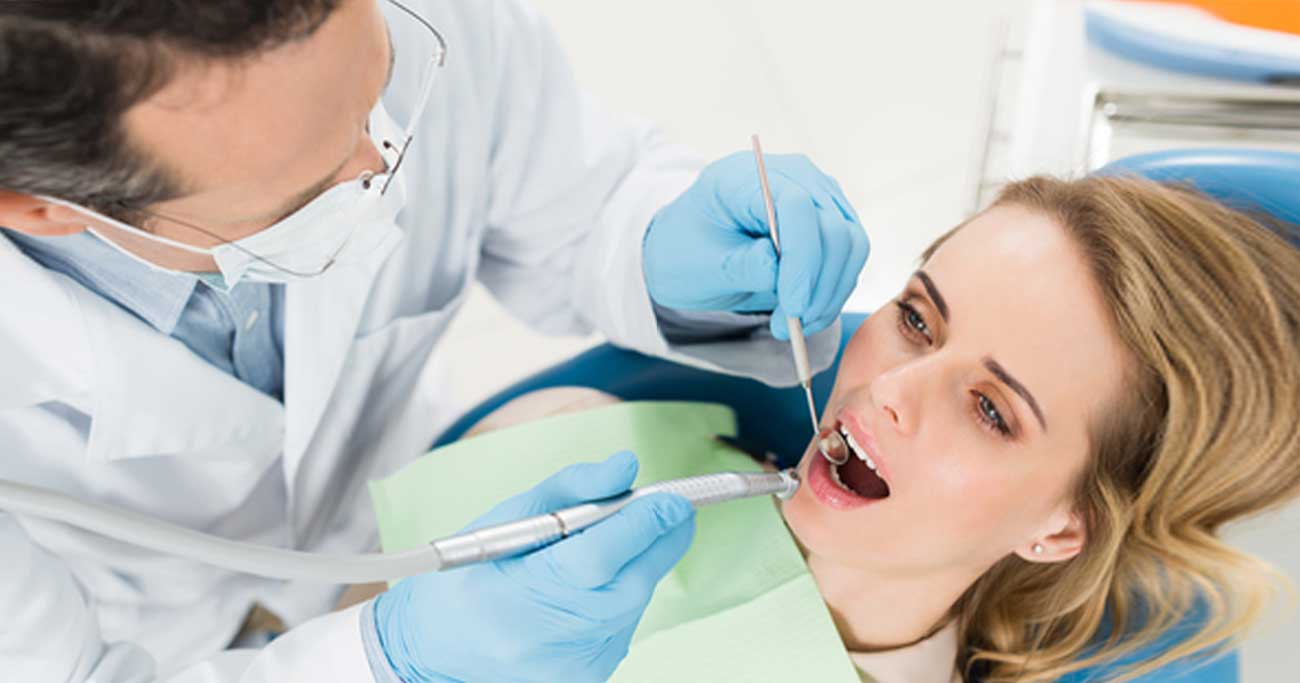 12 Signs It’s Time to Visit the Dentist